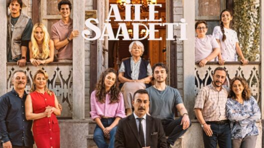 مسلسل السعادة العائلية الحلقة 3 مترجمة